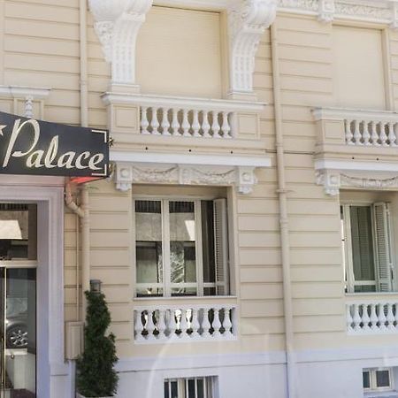 Hotel Little Palace Dibrugarh Zewnętrze zdjęcie
