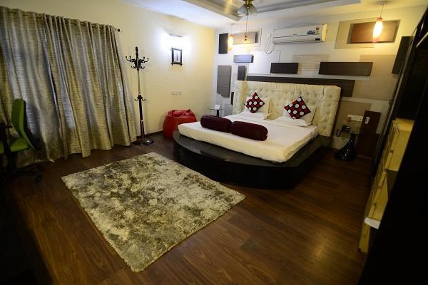 Hotel Little Palace Dibrugarh Zewnętrze zdjęcie