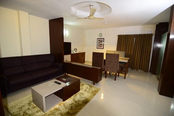 Hotel Little Palace Dibrugarh Zewnętrze zdjęcie